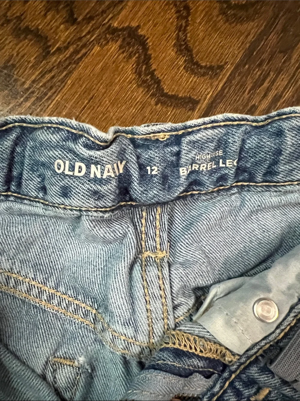 Old Navy girls barrel leg jeans - 12